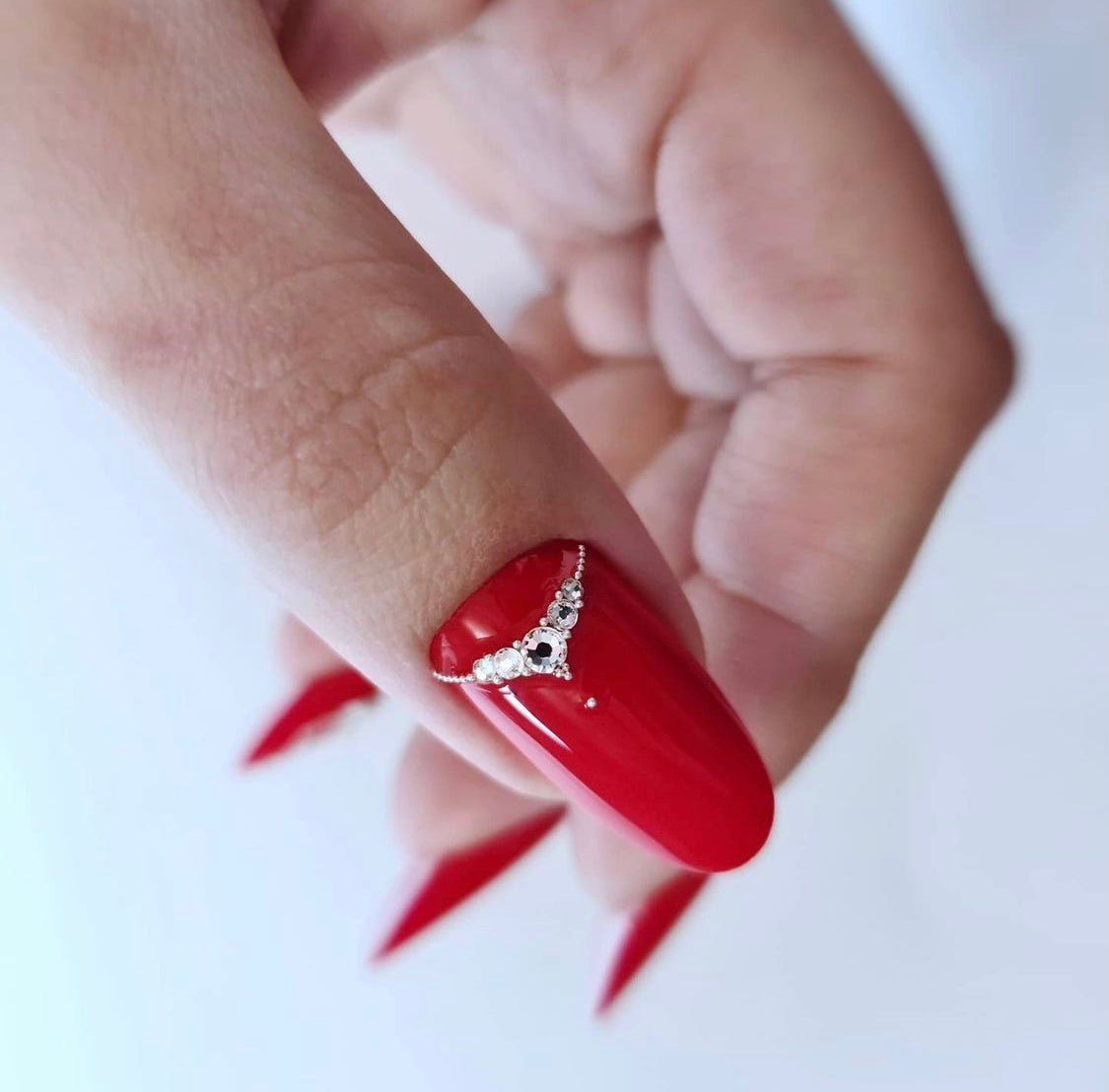 Červený, žiarivý, ženský hybridný lak - GP Iconique Rouge, 10 ml